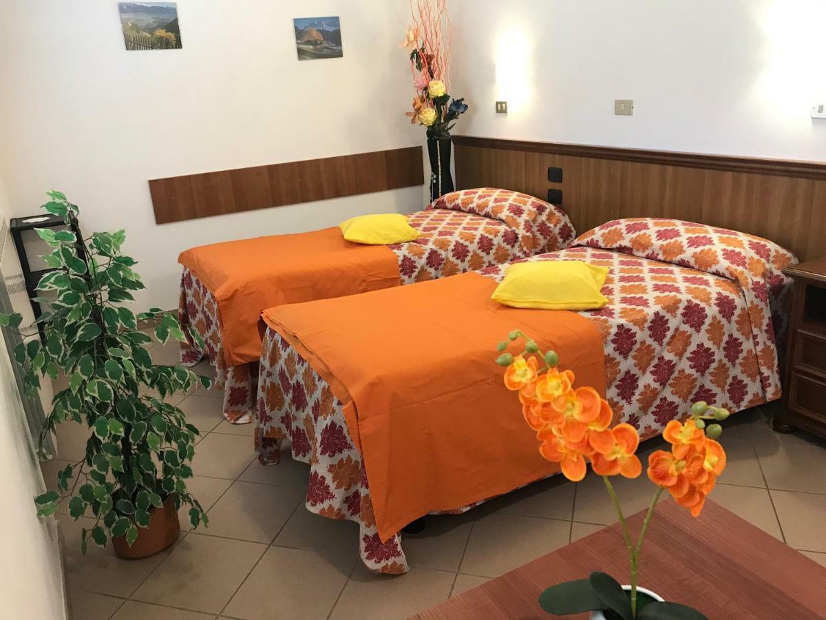 B&B Da Giorgia クロード エクステリア 写真